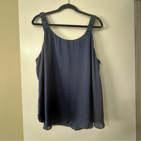 Navy Blue Vince Camuto Tank Size XL - Picture 4 of 5